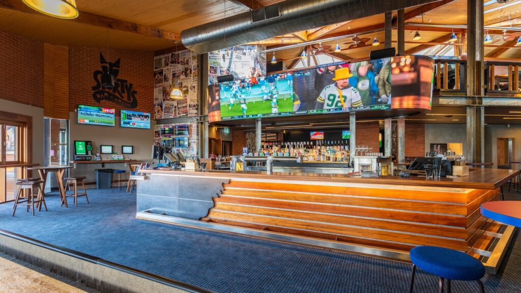 Digital Display at Sportys - Arkaba Hotel in South Australia. Live graphics and real data display Digital Internal Screens used in Hospitality. Catering to all outdoor and indoor screen types and all data display requirements. Designed to optimise sponsorship and commercial integrations.